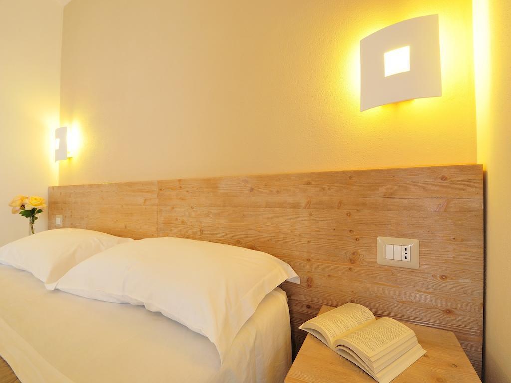 B&B Le Cale Santa Maria Navarrese Phòng bức ảnh