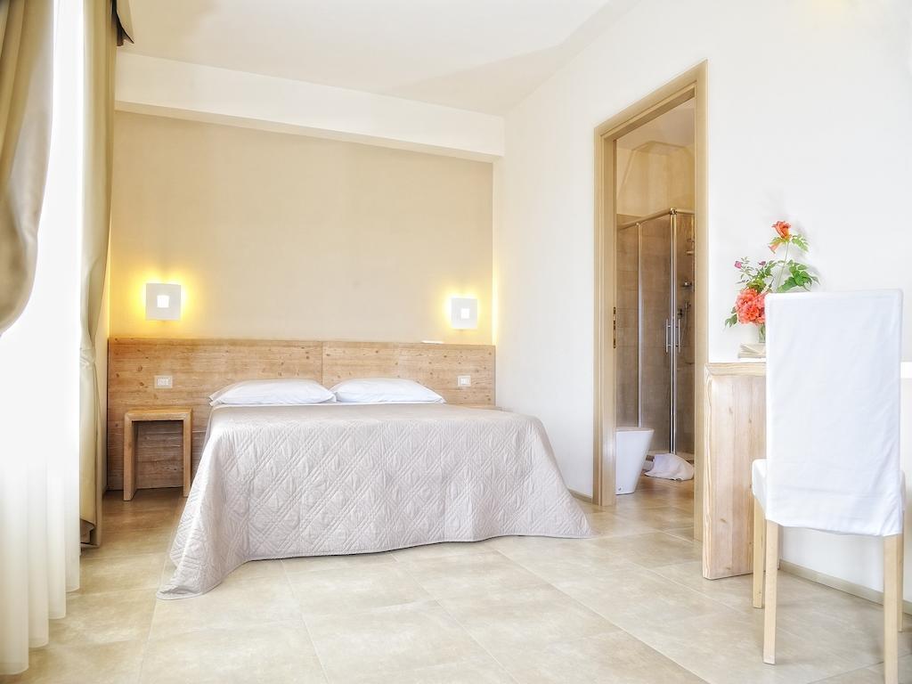 B&B Le Cale Santa Maria Navarrese Phòng bức ảnh